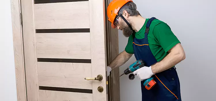 Replace Internal Door Handle with Lock Pine Hills